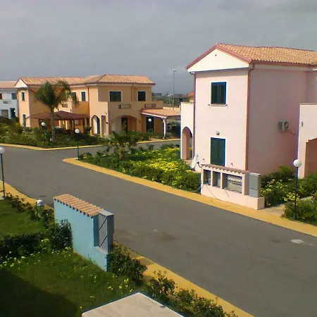 Baia Dei Saraceni Apartment